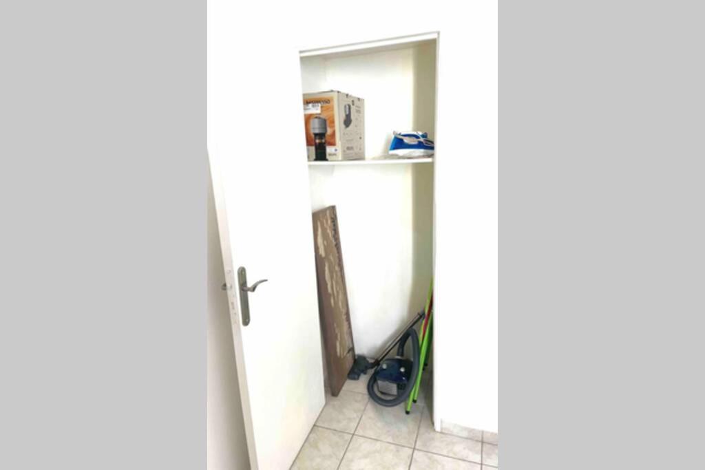 Bel Appartement - Hyper Centre - 2 Pieces คานส์ ภายนอก รูปภาพ